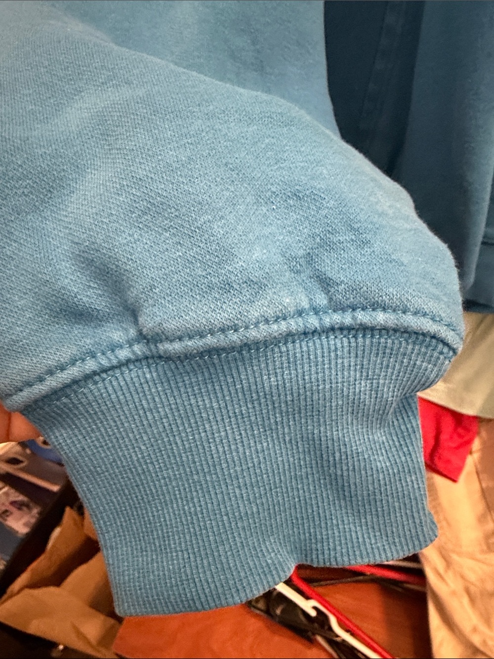 Men Sweater Subcategory Identification - Picture 4 of 5